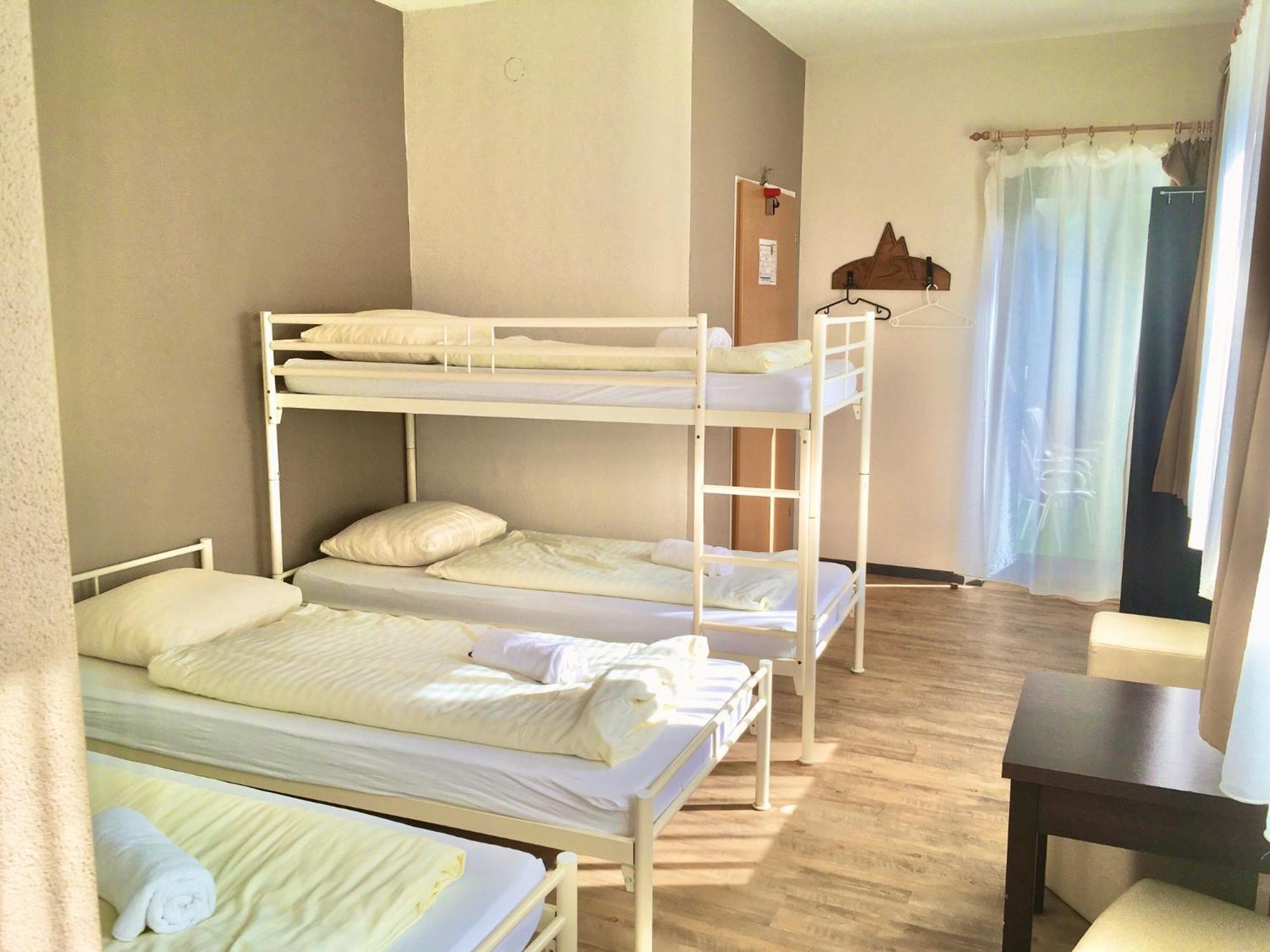 Sportland Hostel *